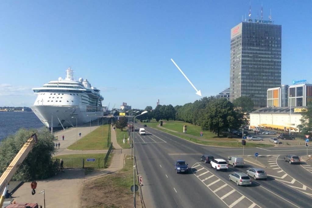 New Comfortable Apartment Nearby Promenade In 5 Minutes From Old Town Of Riga. エクステリア 写真