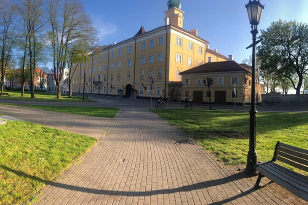 New Comfortable Apartment Nearby Promenade In 5 Minutes From Old Town Of Riga. エクステリア 写真